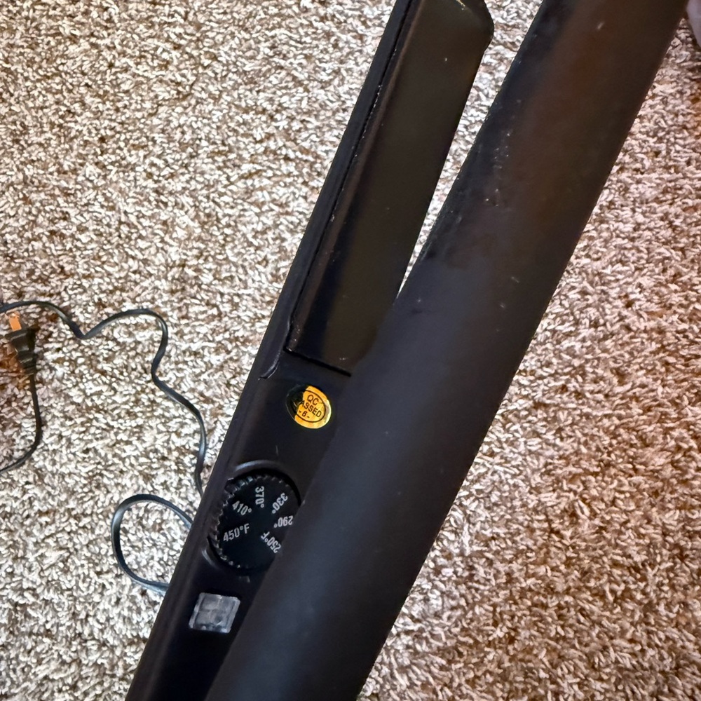 L'ange Black Hair Styling Tool View 5